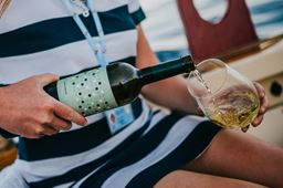 Vožnje z lesenimi čolni