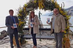 Turistička zajednica grada Opatija predstavila novu mapu Lungomare, prvu u nizu aktivnosti povodom  110 godina od dovršetka obalnog šetališta