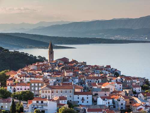 Besuchen Sie die Insel Krk und bestaunen Sie ihre zauberhafte Schönheit 