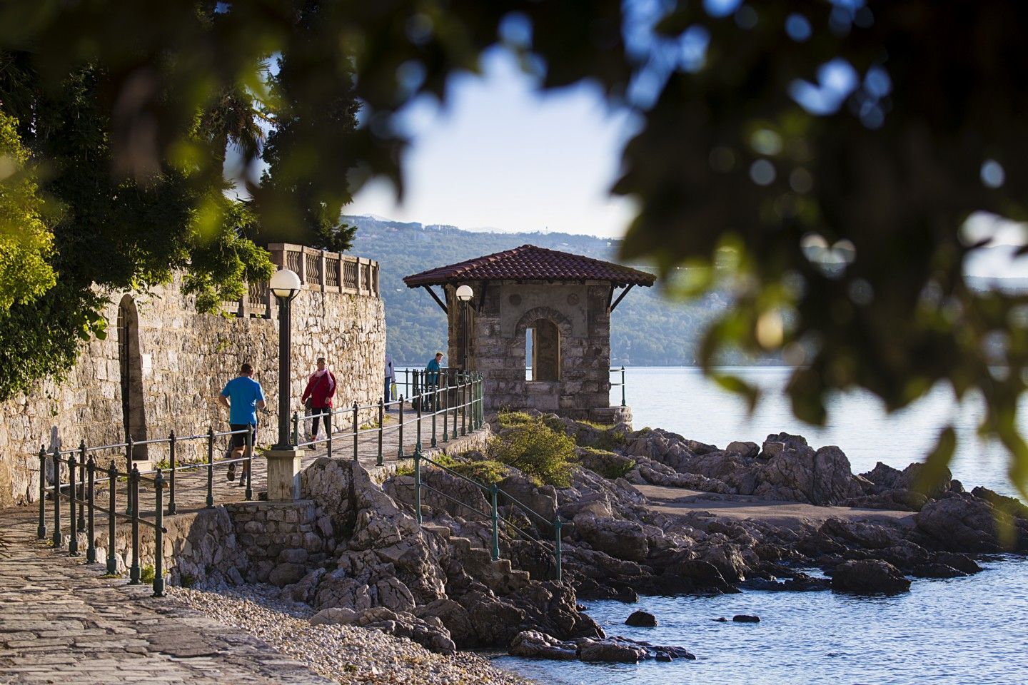 Kvarner Bay Tour with Opatija, Lovran and Local Specialties